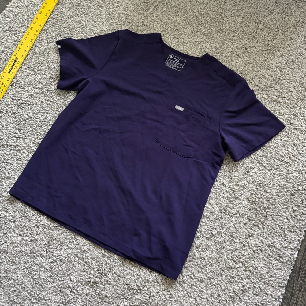 Figs Men Purple Scrub Top